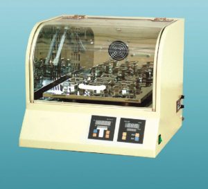 Platform constant temperature shaking incubator