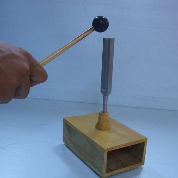String Waves Apparatus | Knowledge Research | why.gr
