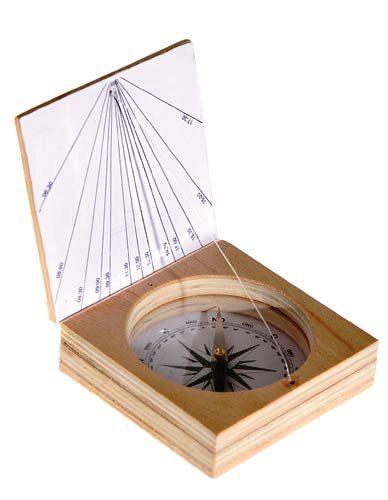 Magnetic Compass with Sundial - why.gr