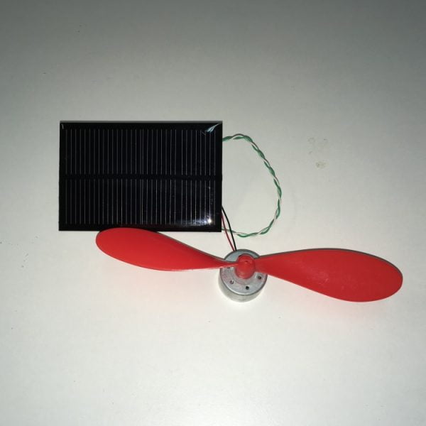 Solar Cell Molded, 300 MA - 1.5 V. - why.gr