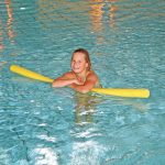 Μακαρόνι Κολύμβησης 155cm & φ7cm - Swim Noodle από τη Διερευνητική