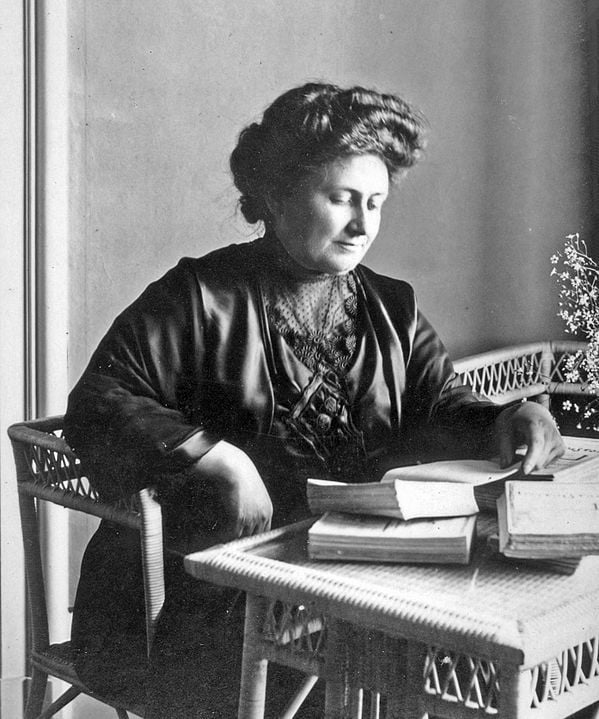 maria_montessori1913 Η Μοντεσσοριανή Μέθοδος - Διερευνητική Μάθηση