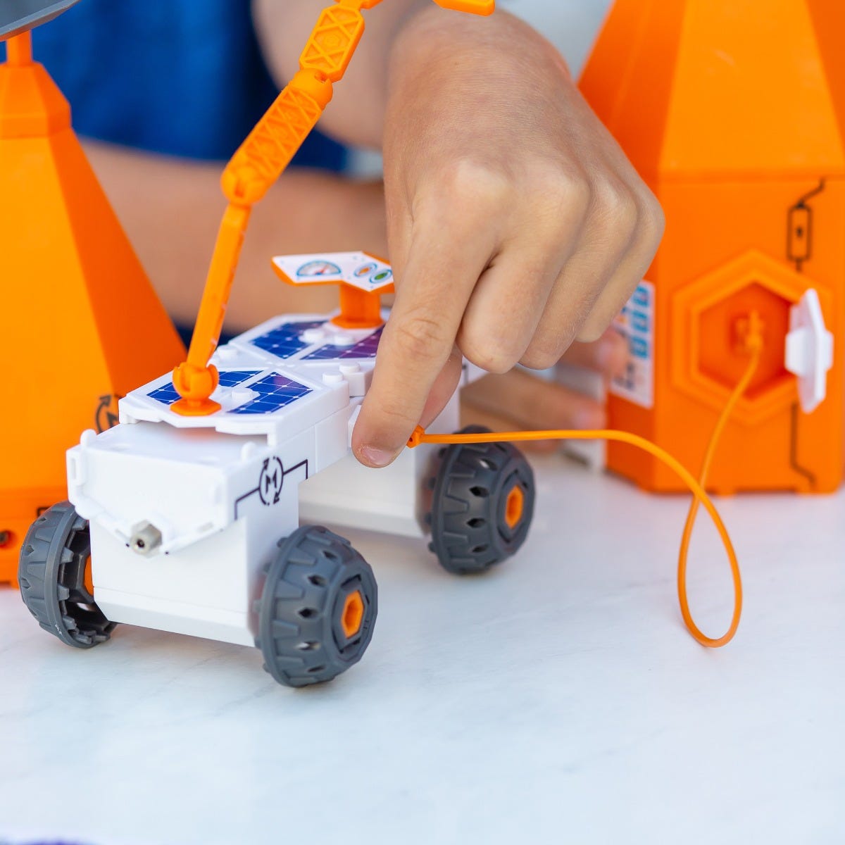 Circuit Explorer® Rover – Mission Motion - why.gr