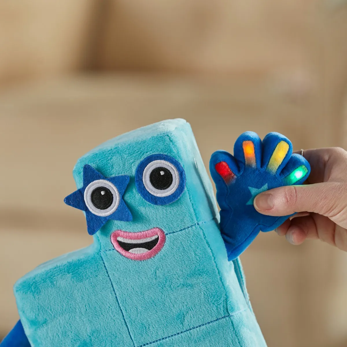 sing_along_numberblock_five_plush_toy_10 Sing-Along Numberblock® Five - why.gr